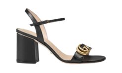 Leather sandals with a logo