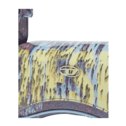 Play patent shoulder bag