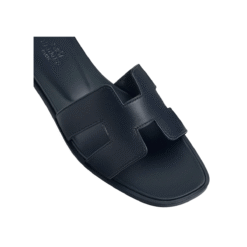 Mule oran in MV nera