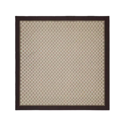 Foulard quadrato di seta con motivo