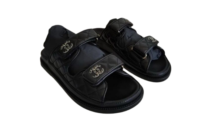 Pelle Di Agnello Nera
