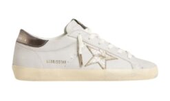 Super-star con stella in MV crackle