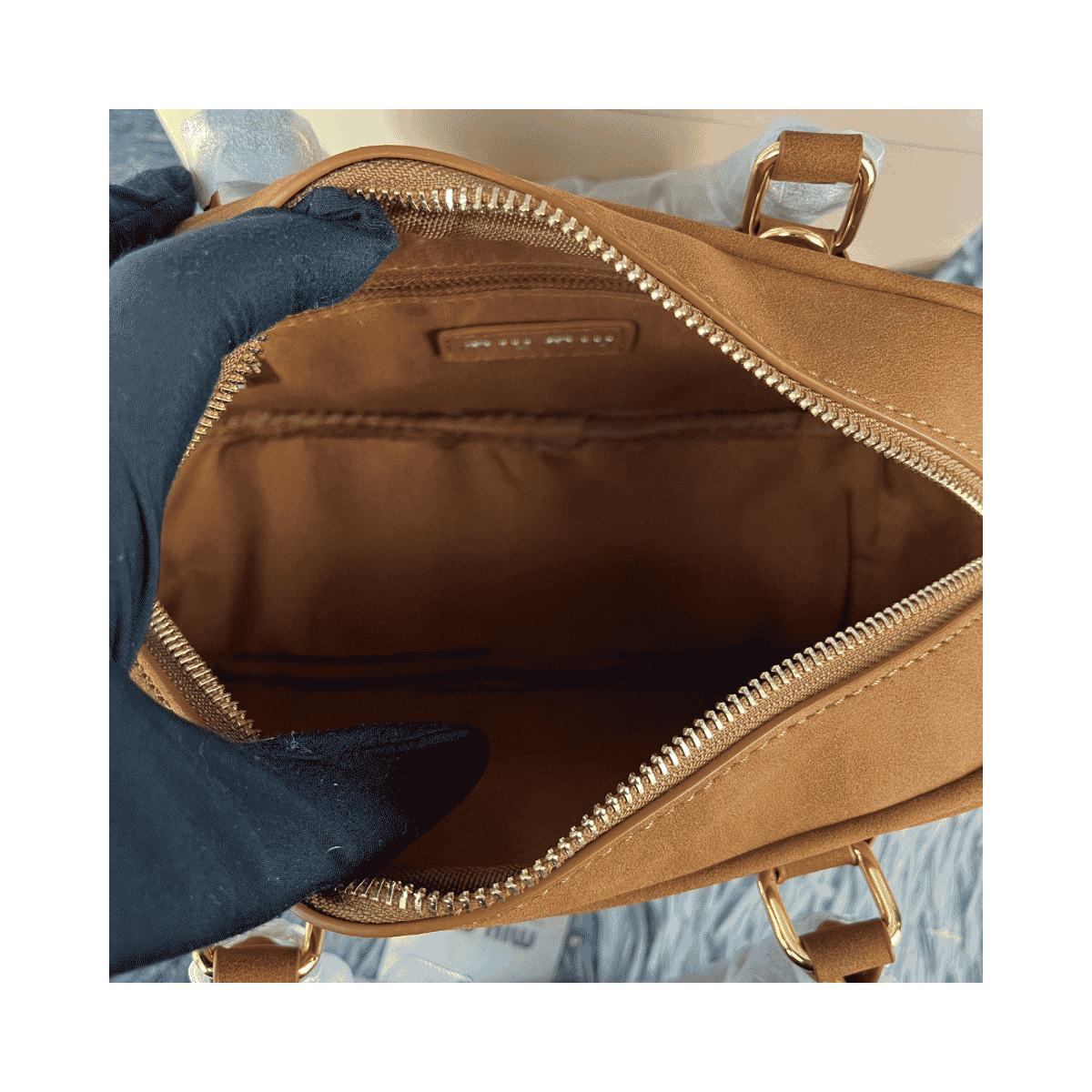 Borsa A Mano Arcadie In Camoscio Marrone - immagine 9