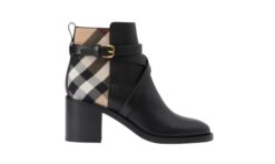 Stivali con tacco in e check