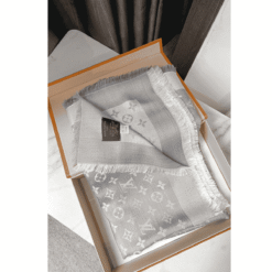 Scialle Monogram Grigio Lana - immagine 5