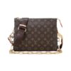 Borsa Coussin Monogram con catena dorata