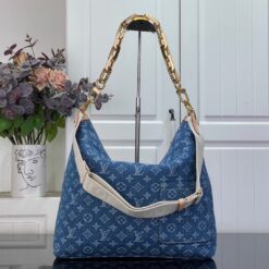 Alternative view of Coussin Hobo MM