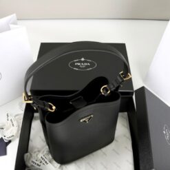 Borsa tote in vitello nera - immagine 9