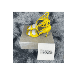 Modello Azia Giallo